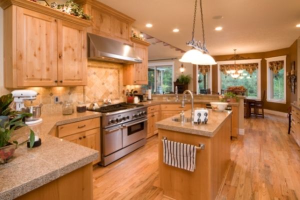 Wood Kitchen Cabinets