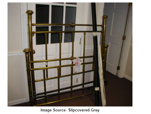 Spray Paint a Metal Bed Frame