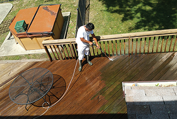 Decks & Fence Pressure Wash & Staining Services